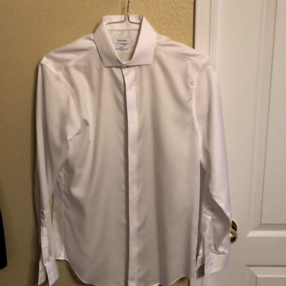 Calvin Klein slim fit dress shirt